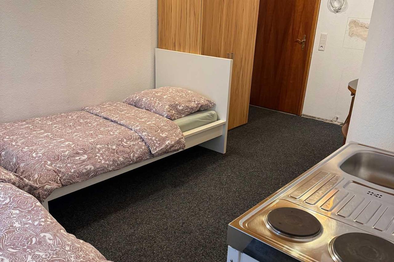 One Room Apartment In Bergisch Gladbach Eksteriør billede