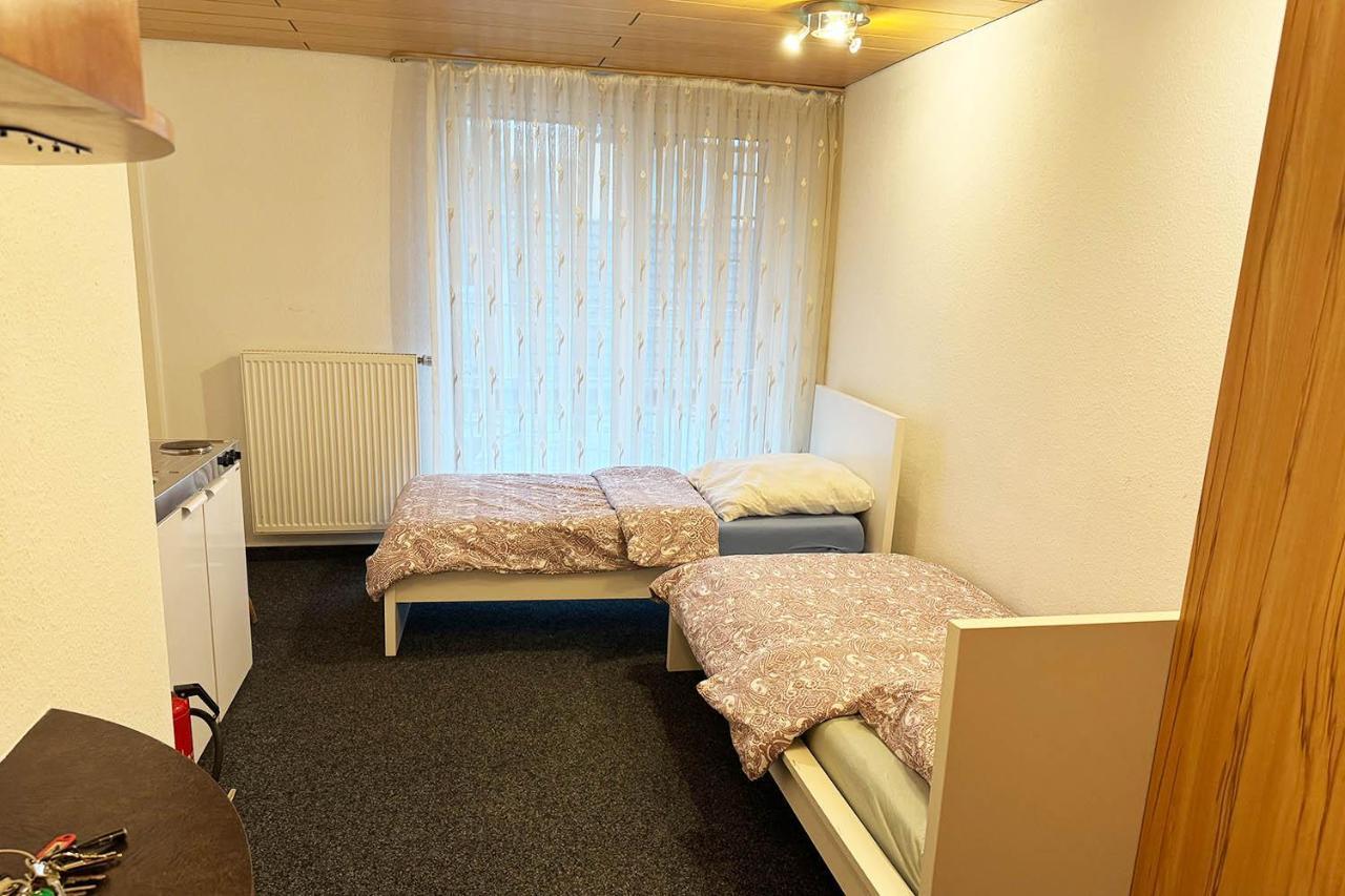 One Room Apartment In Bergisch Gladbach Eksteriør billede